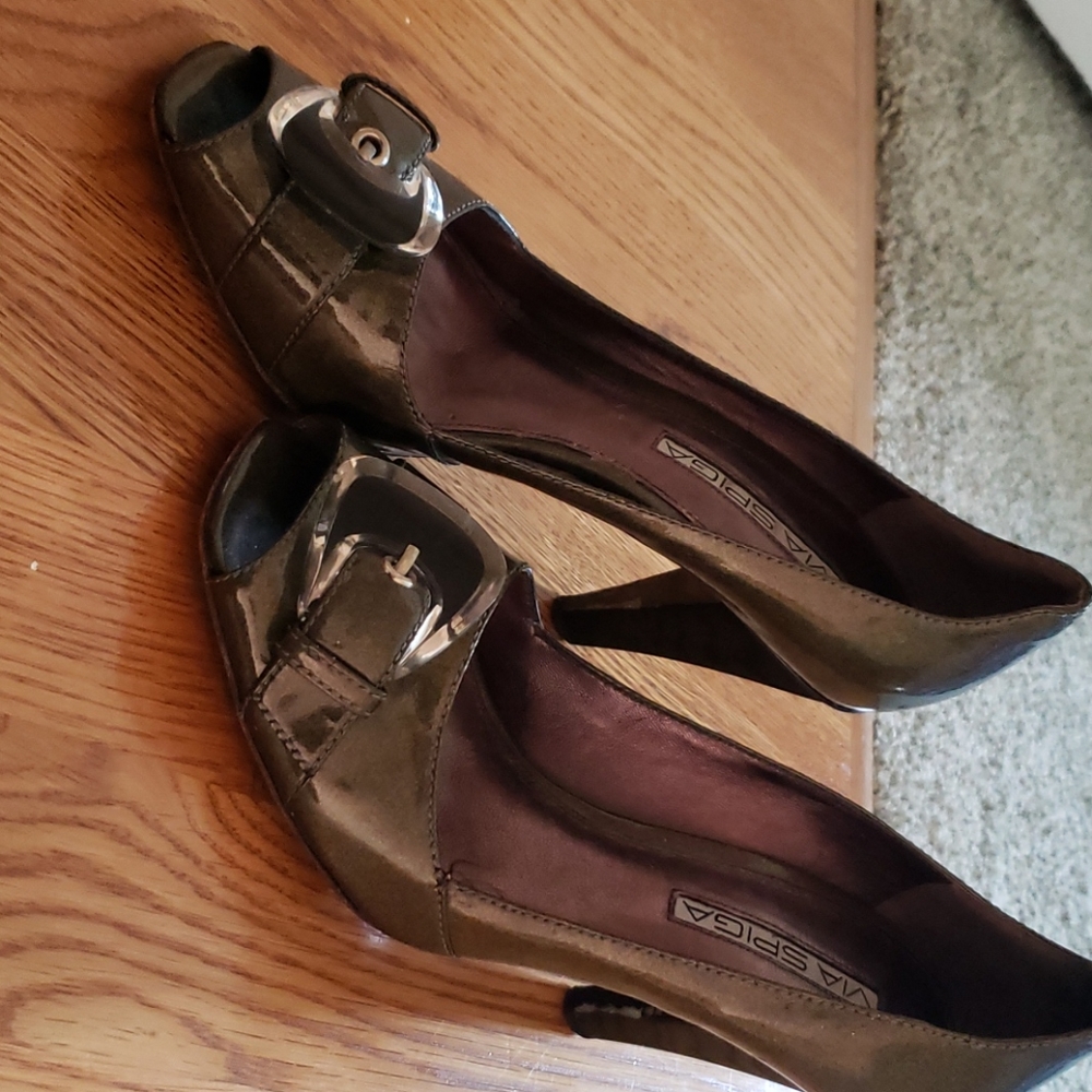 Via spina shoes